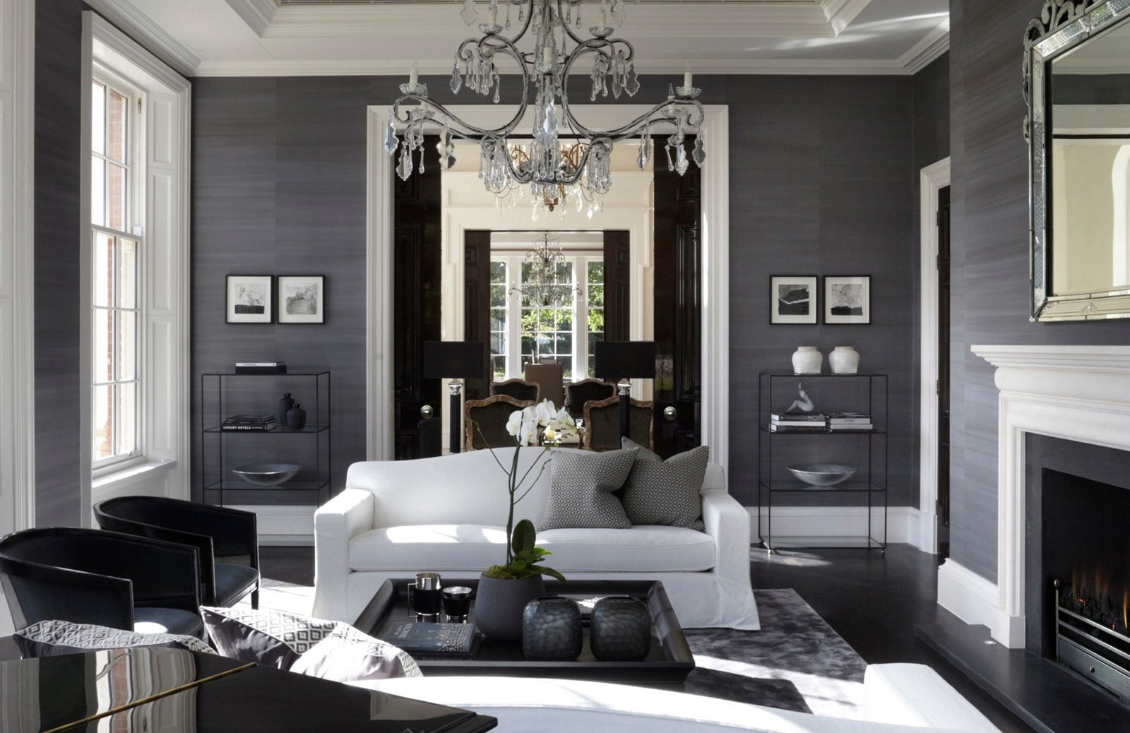 Top Tips How to Style Scatter Cushions & Throw Pillows