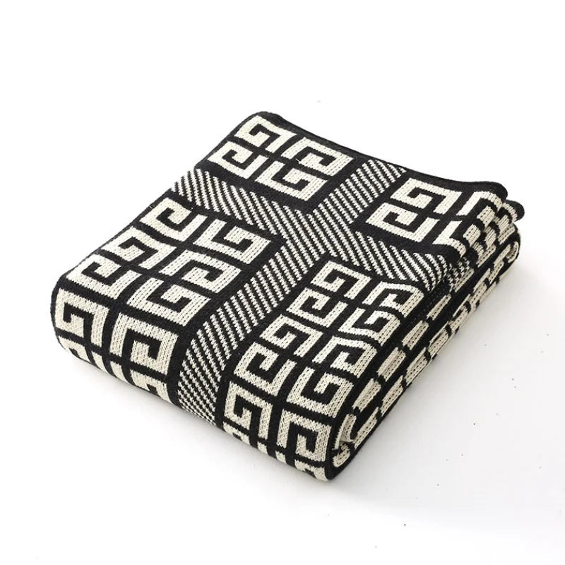 Black White Geometric Knit Blanket